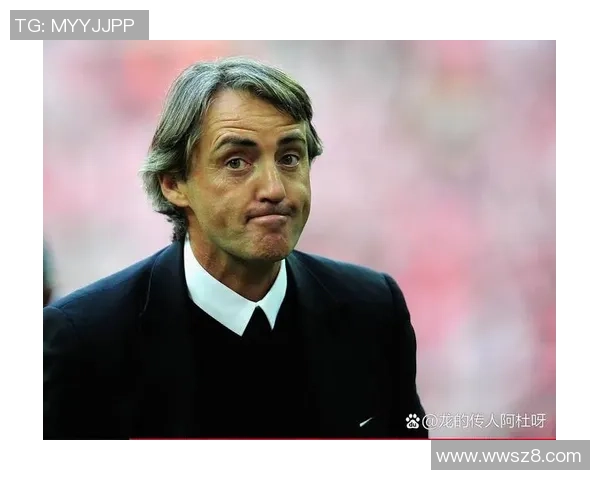 带帽子的足球明星们的风采与传奇故事揭秘